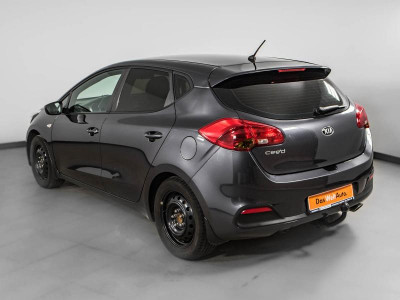 Kia Ceed 1.6 MT (129 л. с.)