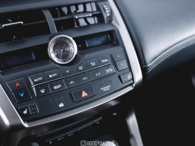 Lexus NX 200 2.0 CVT (151 л.с.) 4WD
