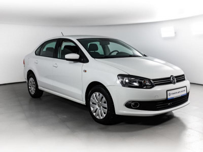 Volkswagen Polo 1.6 MT (105 л. с.)