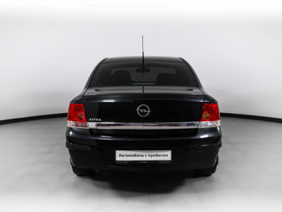 Opel Astra 1.6 MT (103 л.с.)