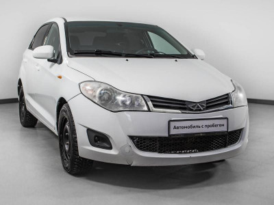 Chery Very 1.5 MT (109 л. с.)