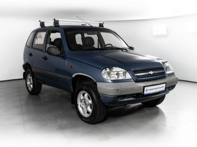 Chevrolet Niva 1.7 MT (80 л.с.) 4WD