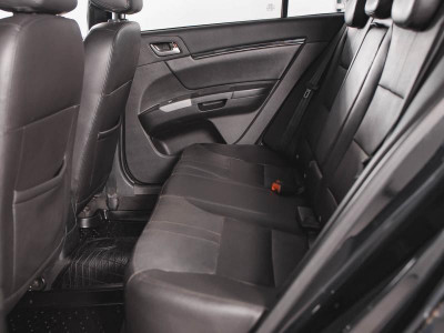 Geely Emgrand EC7 1.8 MT (126 л. с.)