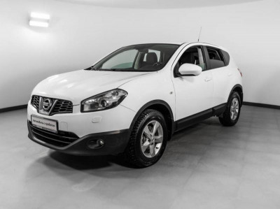 Nissan Qashqai 1.6 CVT (117 л. с.)