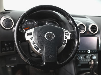 Nissan Qashqai 1.6 CVT (117 л. с.)