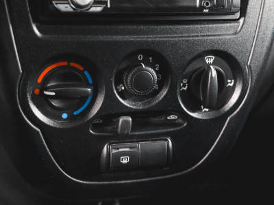 LADA Granta лифтбек 1.6 8кл MT (87 л. с.)