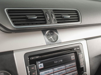 Volkswagen Passat CC 1.8 AT (152 л.с.)
