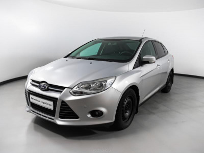 Ford Focus 1.6 MT (105 л. с.)