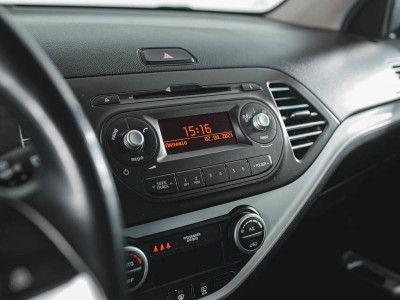 Kia Picanto 1.2 AT (85 л. с.)