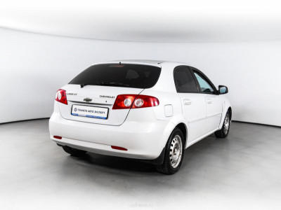 Chevrolet Lacetti 1.4 MT (95 л. с.)