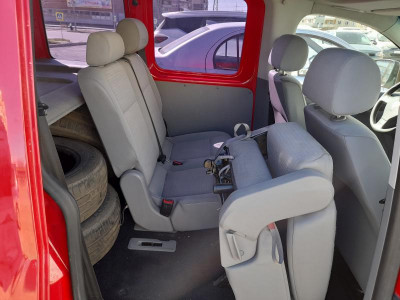 Volkswagen Caddy 1.6 MT (102 л. с.)