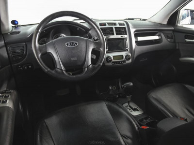 Kia Sportage 2.0 AT (142 л.с.) 4WD