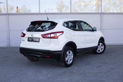 Nissan Qashqai 2.0 CVT (144 л. с.)