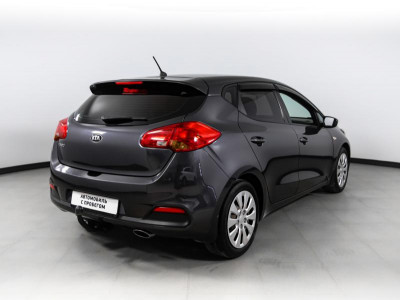 Kia Ceed 1.6 MT (129 л. с.)