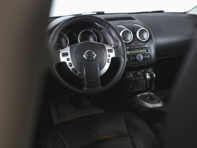 Nissan Qashqai 2.0 CVT FWD (140 л. с.)