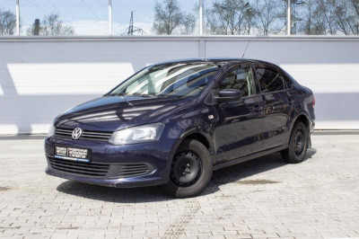 Volkswagen Polo 1.6 MT (105 л. с.)