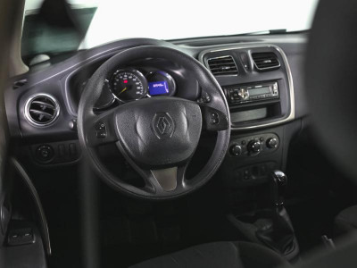 Renault Sandero 1.6 AT (102 л. с.)