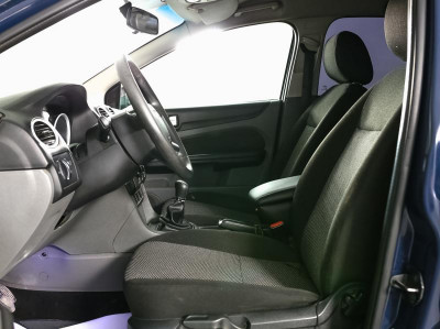 Ford Focus 1.6 MT (100 л. с.)