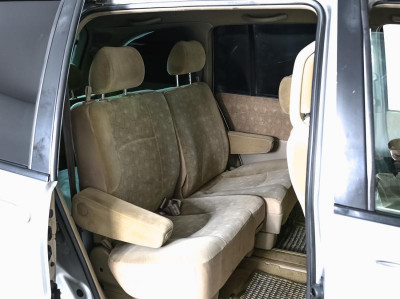 Nissan Liberty 2.0 CVT (147 л. с.)