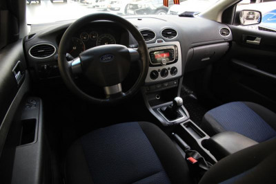 Ford Focus 1.6 MT (116 л. с.)