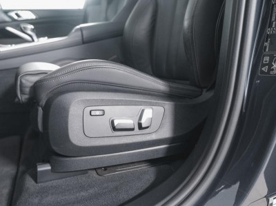 BMW X7 xDrive30d Steptronic (249 л.с.)