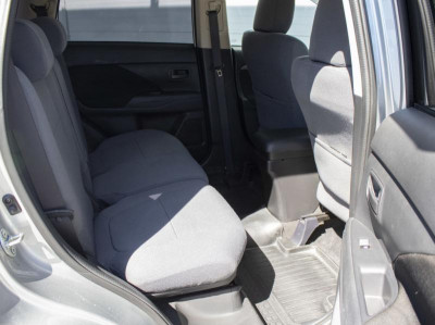 Mitsubishi Outlander 2.0 CVT 4WD (146 л. с.)