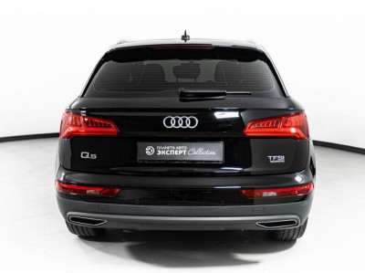 Audi Q5 2.0 TFSI S tronic quattro (249 л.с.)