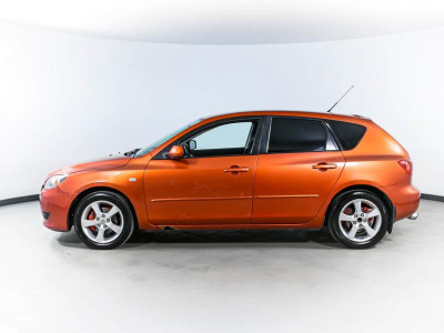 Mazda 3 1.6 MT (105 л. с.)