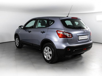 Nissan Qashqai 1.6 MT (114 л. с.)
