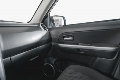 Suzuki Grand Vitara 2.0 AT (140 л.с.) 4WD