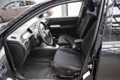 Mitsubishi Lancer 1.6 MT (98 л.с.)