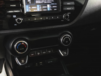 Kia Rio 1.6 AT (123 л. с.)