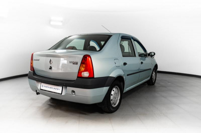 Renault Logan 1.4 MT (75 л.с.)