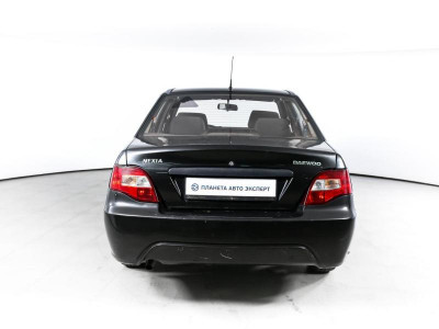 Daewoo Nexia 1.5 MT (80 л. с.)
