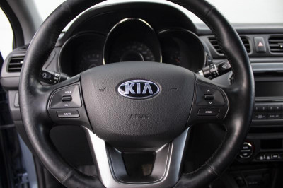 Kia Rio 1.6 6MT (123 л. с.)