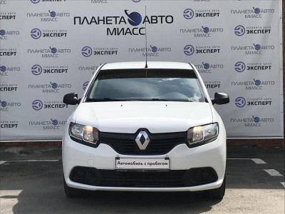 Renault Logan 1.6 MT (82 л. с.)