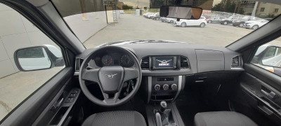 УАЗ Patriot 2.7 MT (134,6 л. с.)