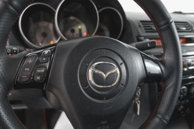 Mazda 3 2.0 MT (150 л. с.)