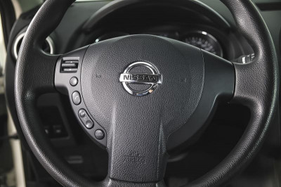 Nissan Qashqai 1.6 MT (114 л. с.)