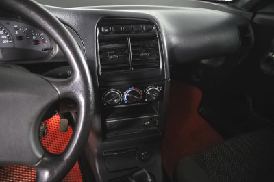 LADA 2110 Богдан 1.6 MT (81 л.с.)