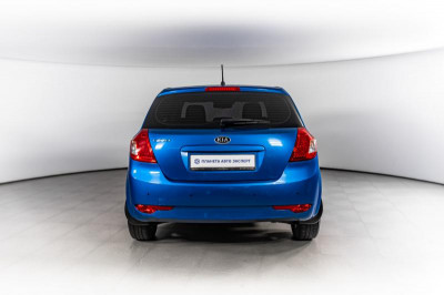 Kia Ceed 1.6 AT (122 л. с.)