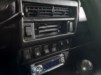 LADA 4x4 1.8 MT (82 л. с.)