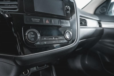 Mitsubishi Outlander 2.0 CVT 4WD (146 л. с.)