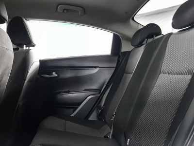 Kia Rio 1.6 MT (123 л. с.)