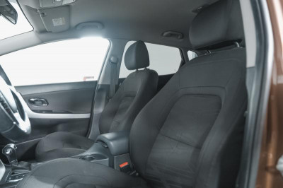 Kia ceed 1.6 AT (130 л. с.)