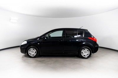 Nissan Tiida 1.6 MT (110 л. с.)