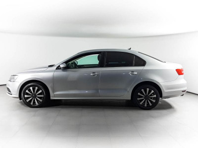Volkswagen Jetta 1.4 TSI DSG (125 л. с.)