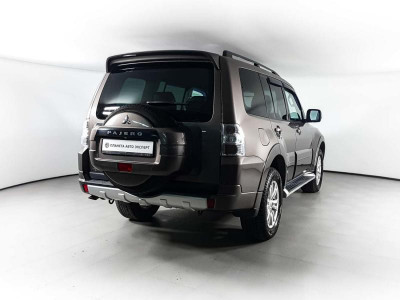 Mitsubishi Pajero 3.0 AT AWD (178 л. с.)