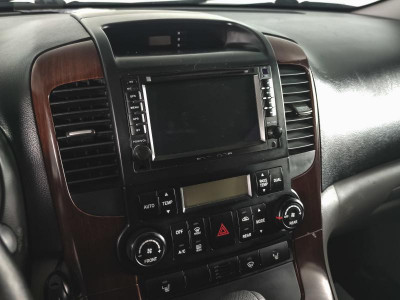 Kia Carnival 2.7 AT (189 л.с.)