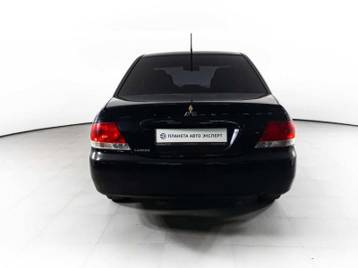 Mitsubishi Lancer 1.6 AT (98 л.с.)